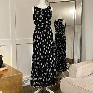 Shelby & Palmer Maxi dress Size 6